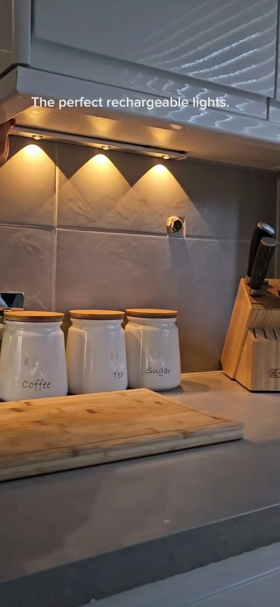 SmartGlow™ Motion Sensor LED Light Bar — Auto On/Off Warm Glow Lighting